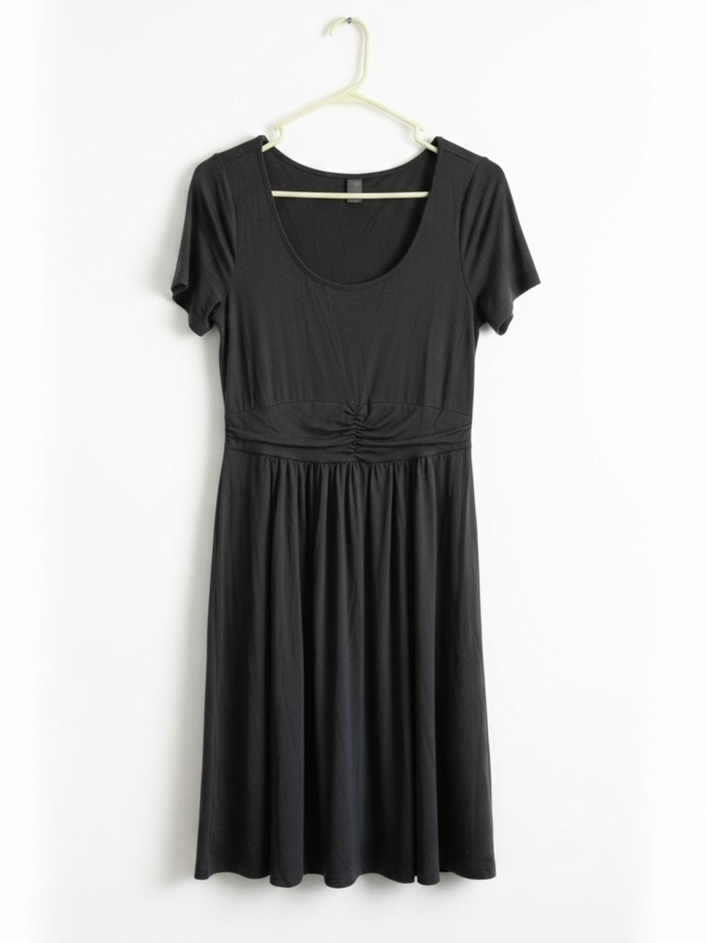 Classic Black Short-Sleeve Scoop Neck Dress
